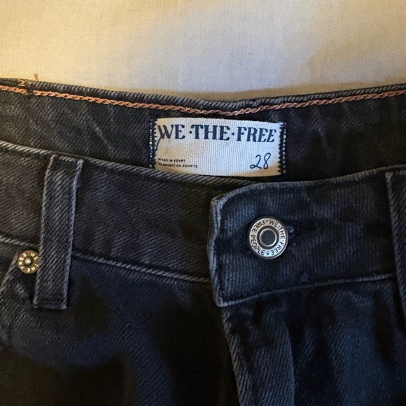NWOT We The Free Black Straight-Leg Jeans - Picture 3 of 10